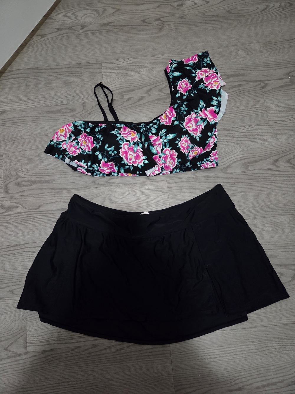 Merona Black Floral One-Shoulder Swim Top with Black Skirt Bottom